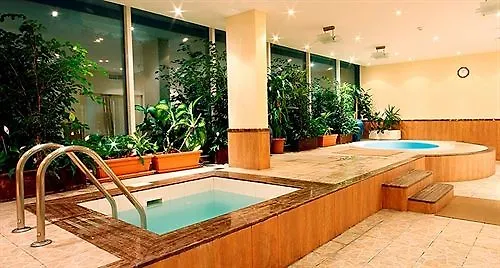 ****  Al Ain Palace Hotel Abu Dabi Emiratos Árabes Unidos