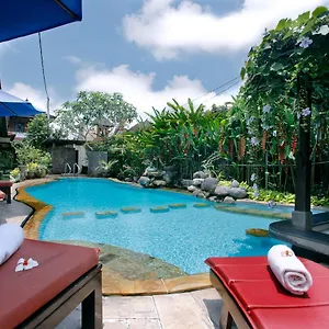 Yulia Village 3*, Ubud Indonesië